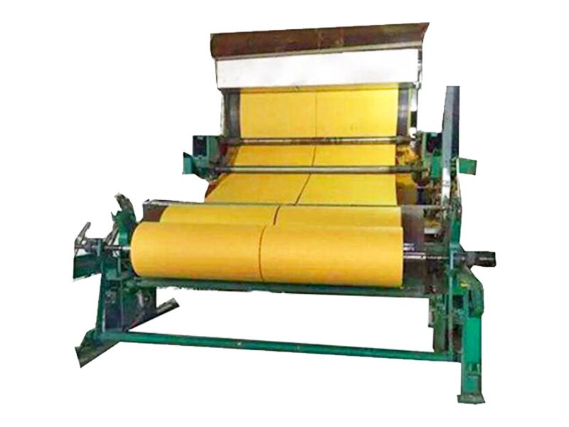 衛(wèi)生造紙機